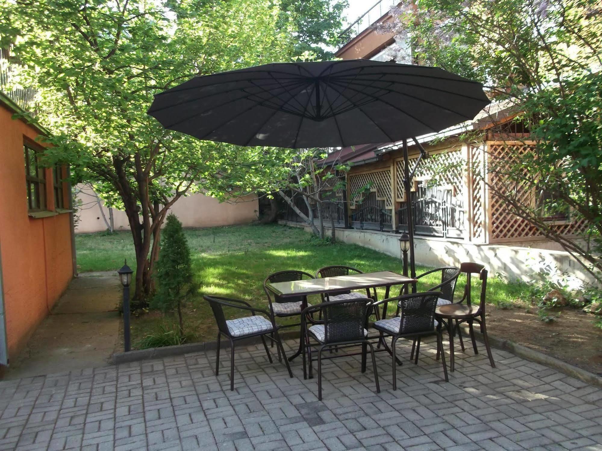 Vila Silia Skopje Exterior photo